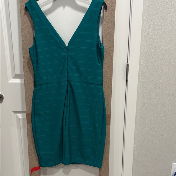 Guess Turquoise Sleeveless Midi Dress - Picture 4 of 4